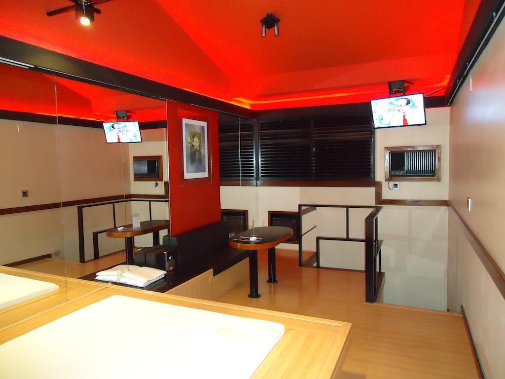 Motel Sunset (Adults Only) Belo Horizonte Oda fotoğraf